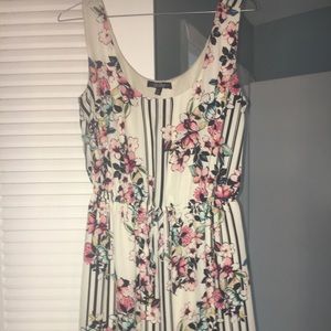 BeeBop floral dress.